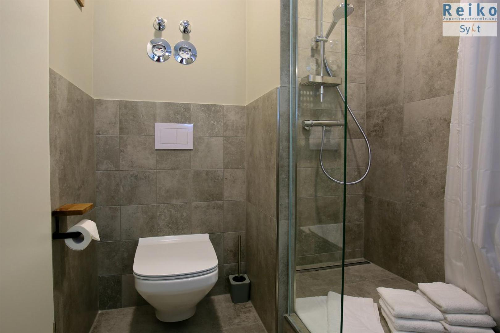 Apartment 1-55, Seeseite, Haus Metropol, 3etage *